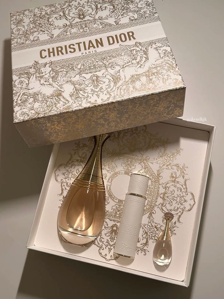 dior-perfume-unboxing