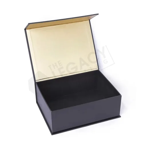 Magnetic Closure Rigid Boxes